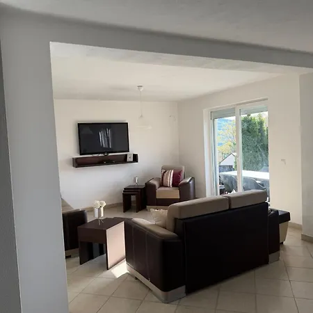 Villa Rest 4 Bedrooms