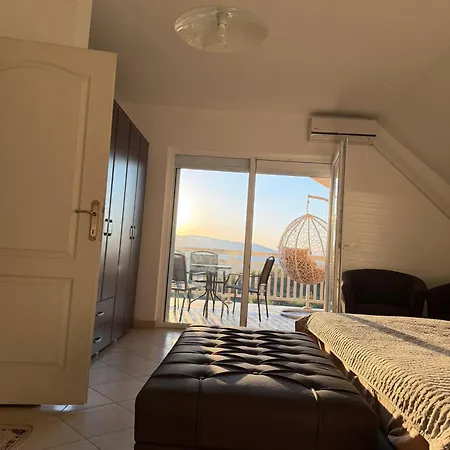 Rest 4 Bedrooms Villa Ilijas