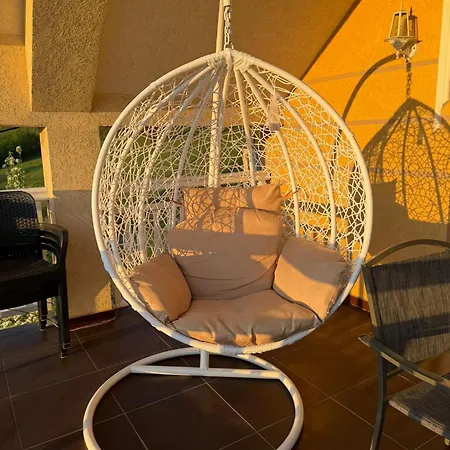 Rest 4 Bedrooms Villa