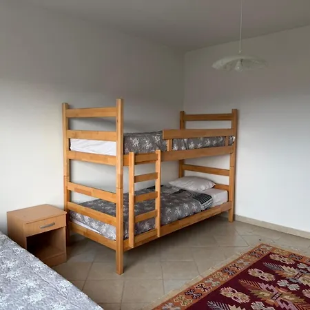 Rest 4 Bedrooms Ilijas